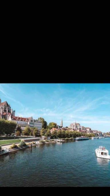 Bel Appart Au Bord De L'Eau Proche Gare Avec Wifi โอแซร์ ภายนอก รูปภาพ