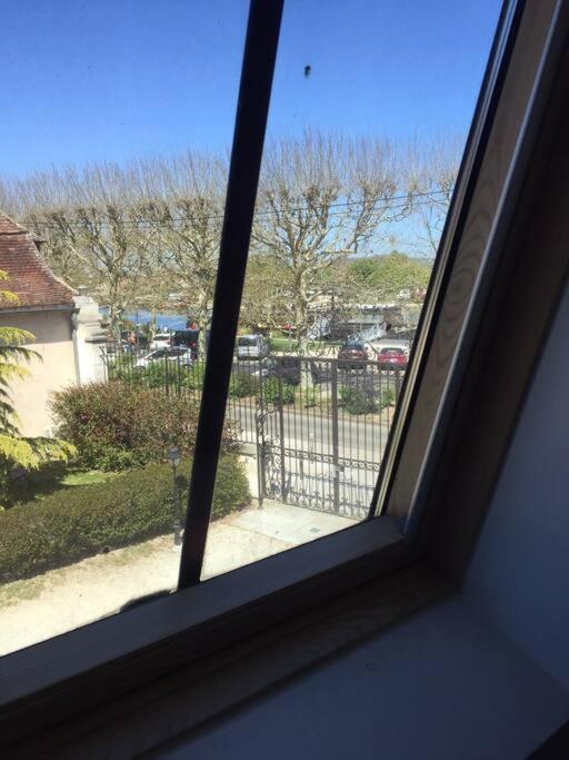Bel Appart Au Bord De L'Eau Proche Gare Avec Wifi โอแซร์ ภายนอก รูปภาพ